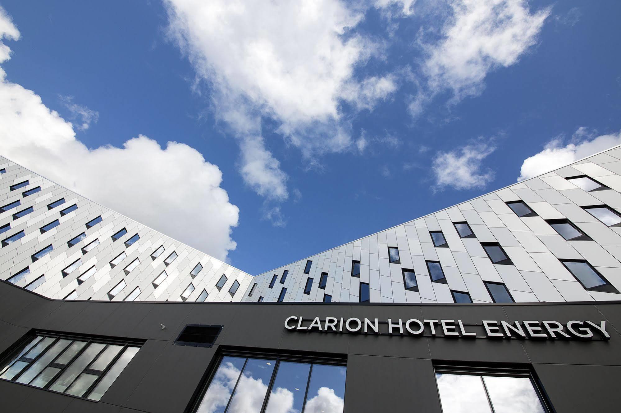 Clarion Energy Hotel